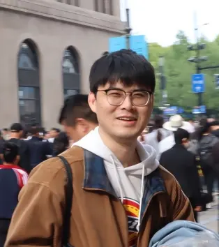 Xinyao Bao